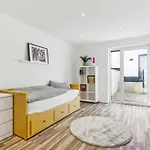 3 Bedroom Lovely In - Sieg *