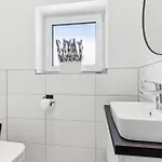 3 Bedroom Lovely In - Sieg Ferienhaus Kirchen (Rhineland-Palatinate)