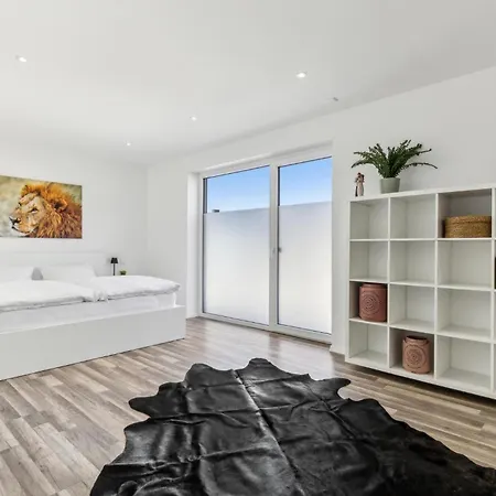 3 Bedroom Lovely In - Sieg Casa de Férias